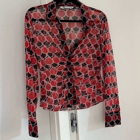 Zara sheer button up with pattern - Picture 1 of 3